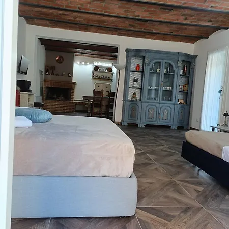 La Buldrina Suite-home فندق مبيت وإفطار كاستيل سان بييترو تي
