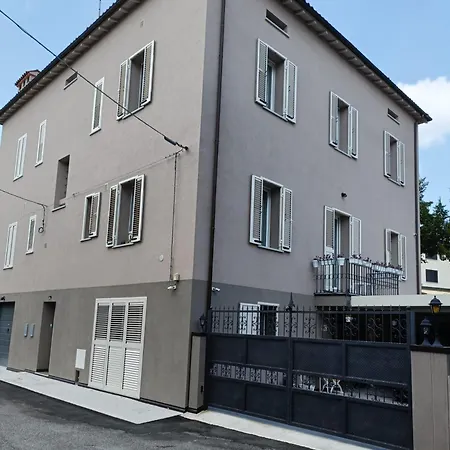 La Buldrina Suite-home Bed & Breakfast *