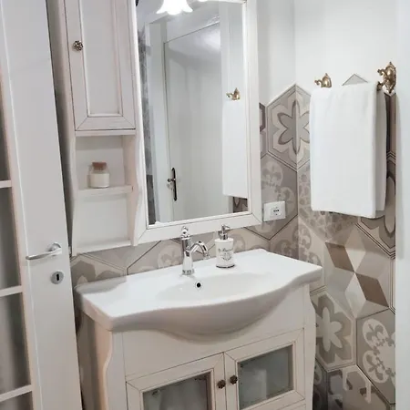 La Buldrina Suite-home فندق مبيت وإفطار كاستيل سان بييترو تي