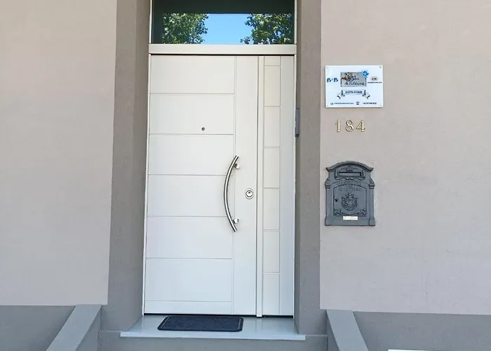 La Buldrina Suite-home קסטל סן פייטרו טרמה